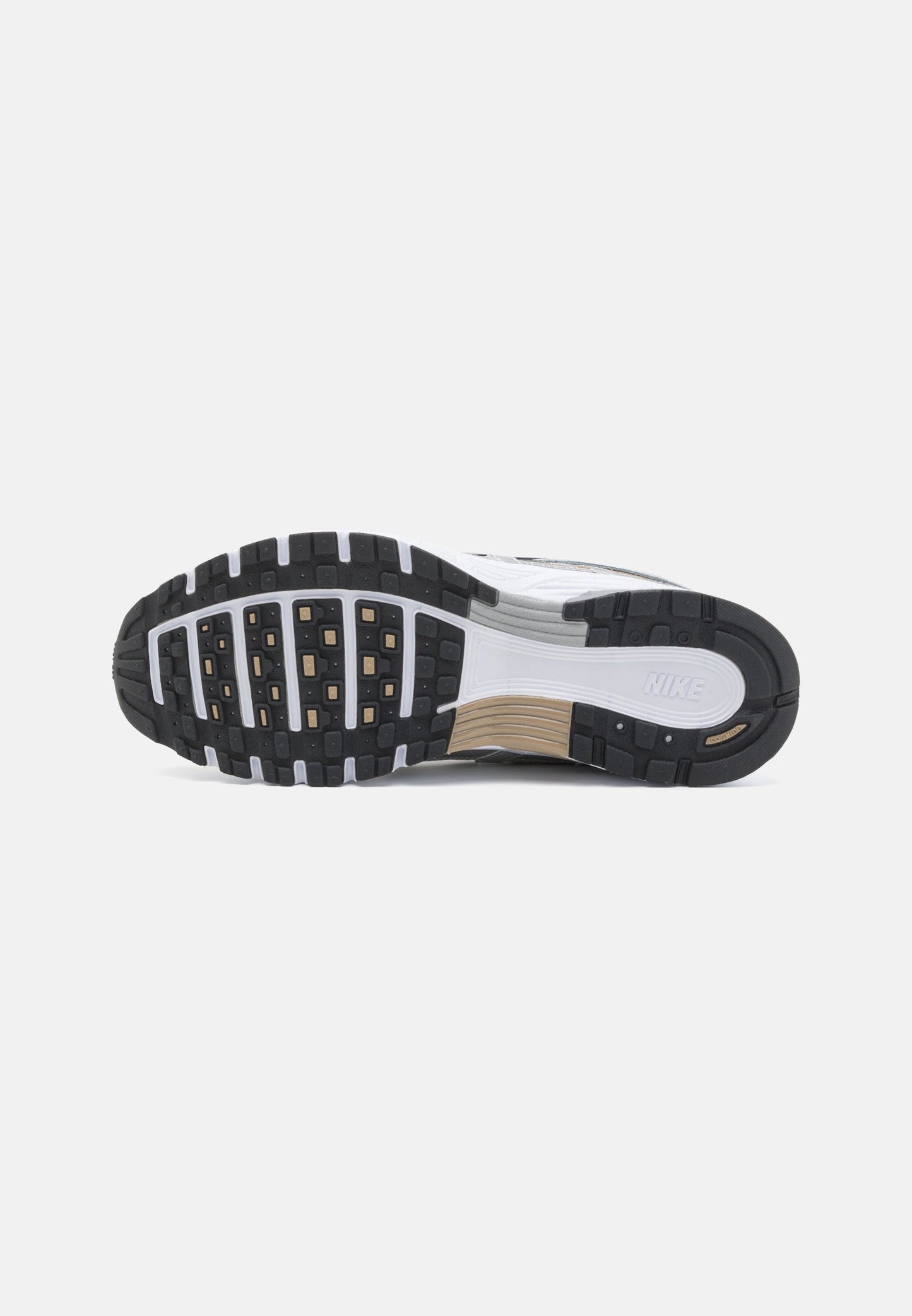 Nike Sportswear
P-6000 - Sports shoes
