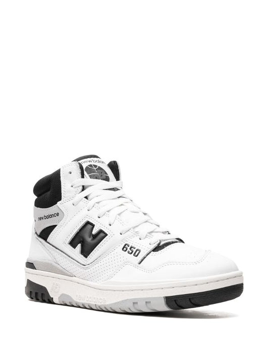 New Balance
650 "White/Black" high-top sneakers
