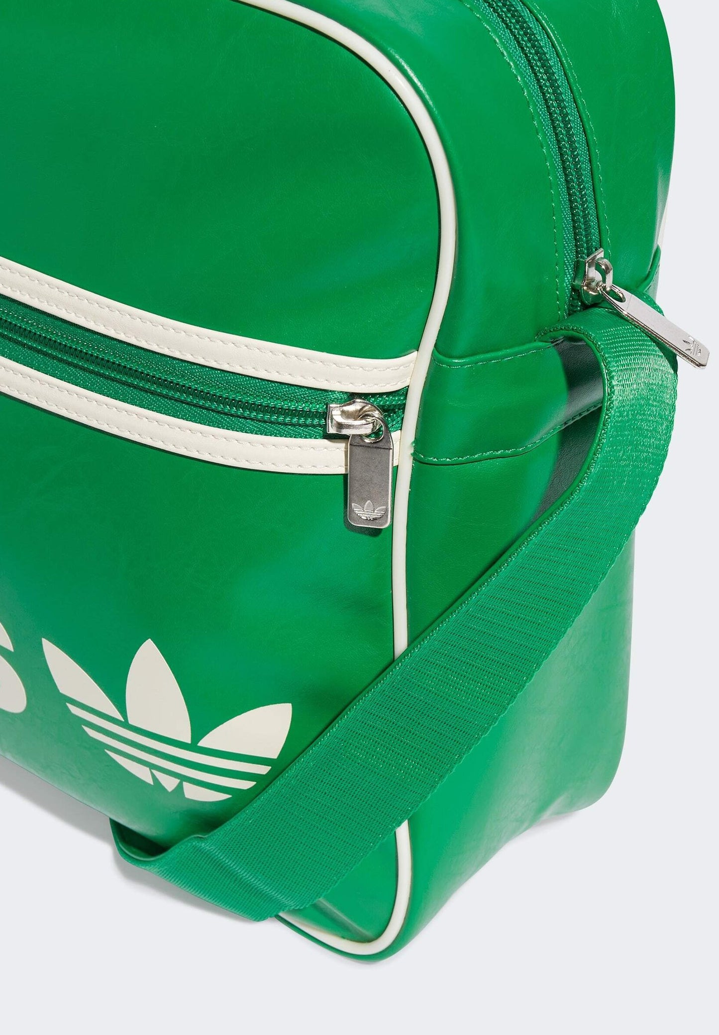 AIRLINER - Cross body bag - green